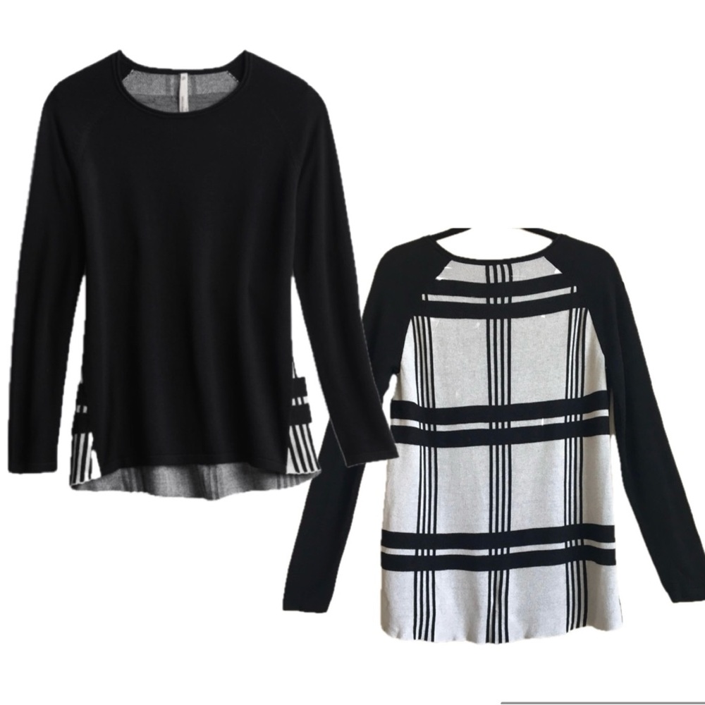 TeeBerry & Weave Julia Plaid Black and White Sweater Size Small